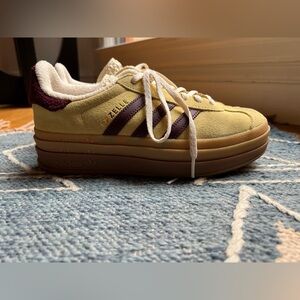 Adidas Gazelle Almost Yellow and Maroon Sz 7